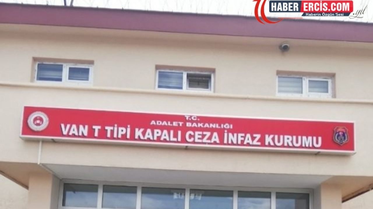 Van'da cezaevinde ünüversite okuyan tutukluya kitap yok
