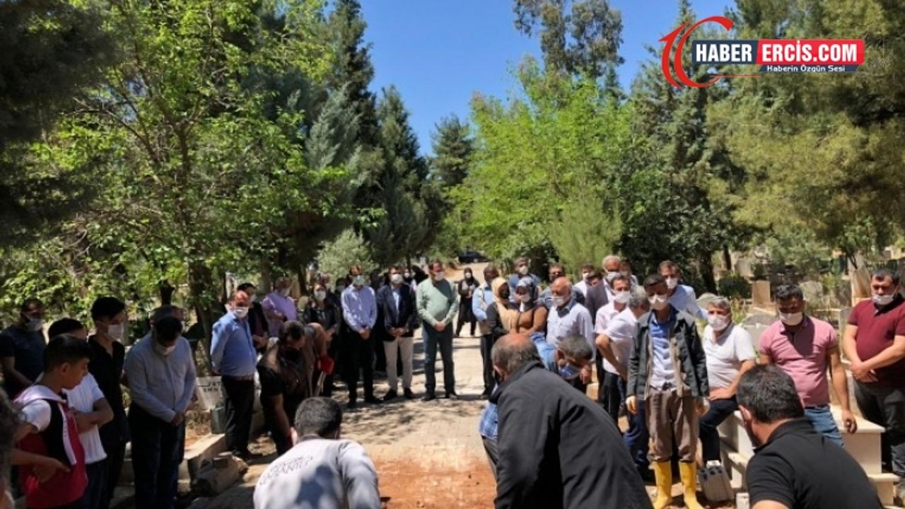 Mehmet Arslan'ın annesi toprağa verildi