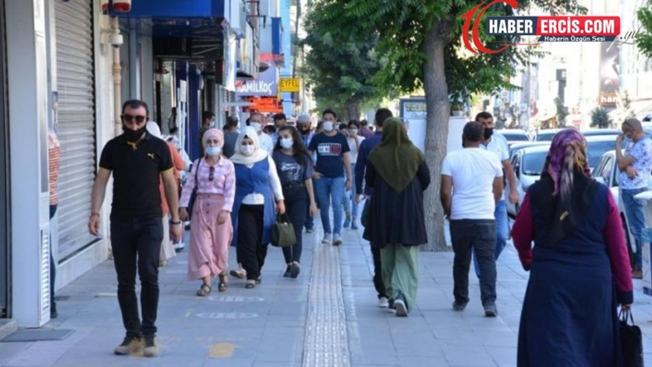 Van'da yurttaşlar: Cebimizdeki para gün geçtikçe eriyor'