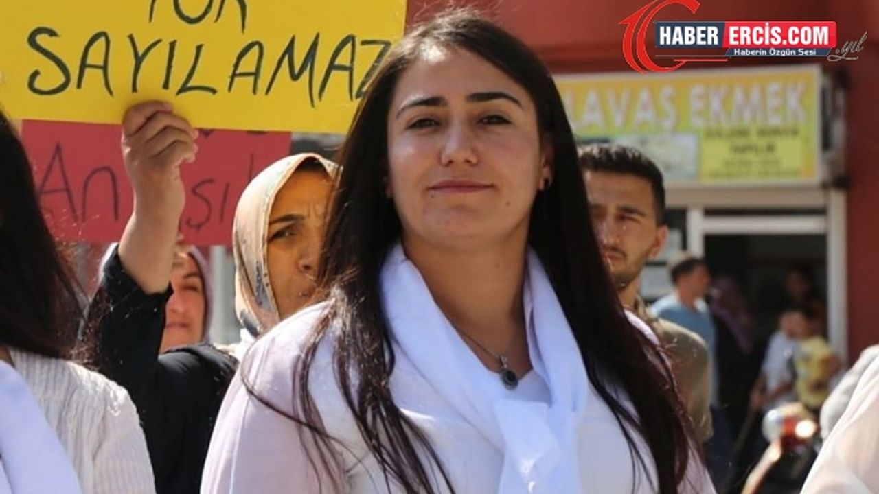 Eski HDP Van İl Eş başkanı Karabulak'tan haber alınamıyor, ailesi endişeli