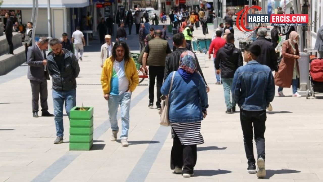 Vanlılar: İktidar, tüm kaynakları Kürt karşıtı savaşa yatırıyor