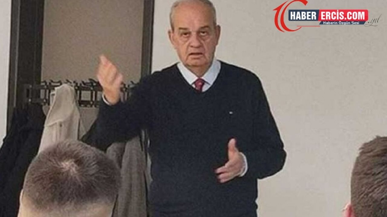 İlker Başbuğ, üniversitede ders vermeye başladı