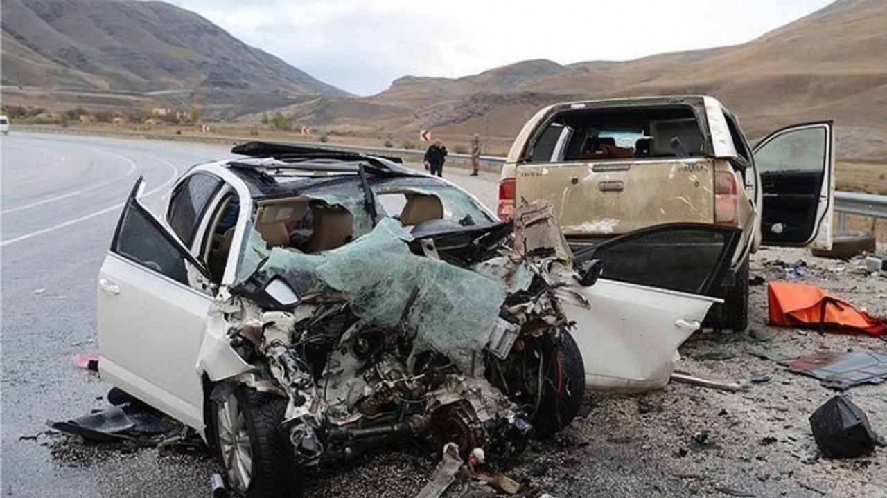 Van'da trafik kazası; 1 ölü, 6 yaralı