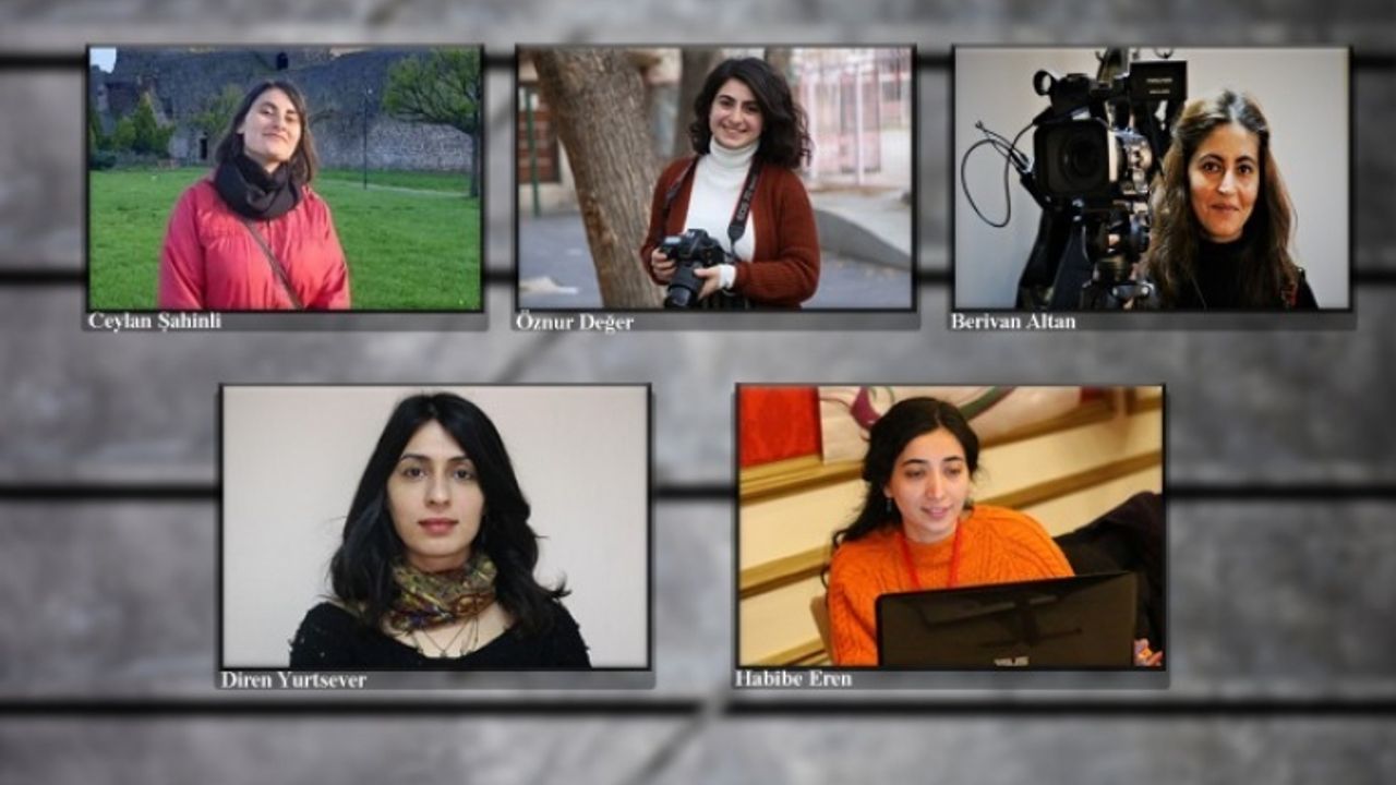 Kadın gazetecilere çıplak aramaya takipsizlik kararı