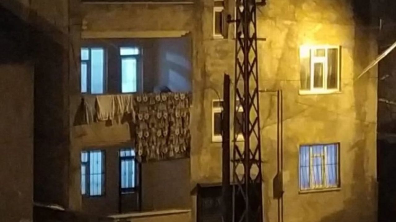 Van’da üç çocuk annesi kadın şüpheli bir şekilde hayatını kaybetti