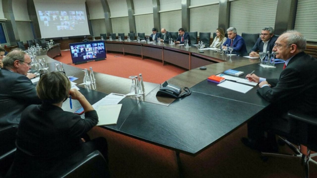 CHP MYK'da yeni isimler belli oldu