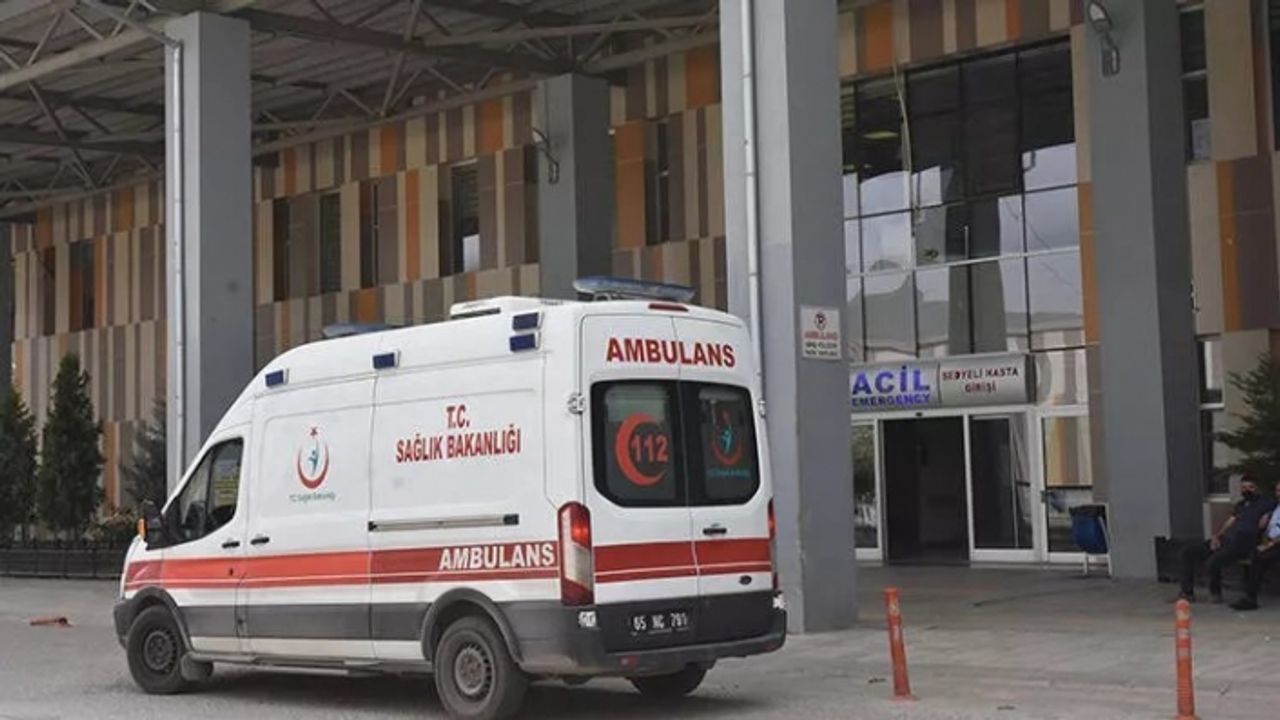 Van'da iki belediye çalışanı araç içerisinde biri birlerini öldürdü