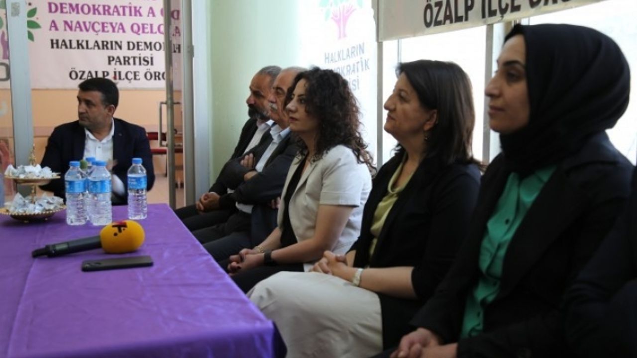 Buldan Van'da konuştu: Halkımızın bizden talep ettiği mücadele hattını öreceğiz