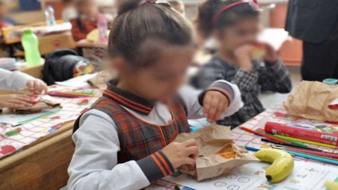 Çocuklar beslenemiyor: Beslenme çantasının maliyeti yüzde 200 zamlandı