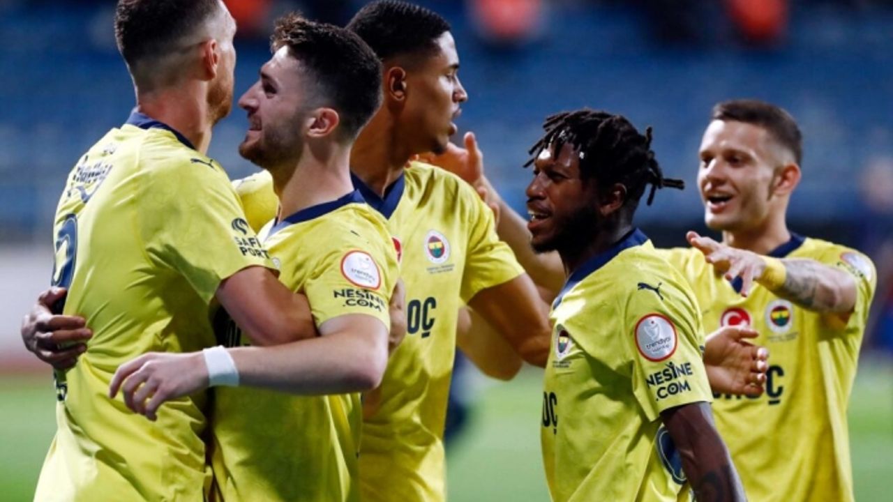 Fenerbahçe, Kasımpaşa’yı da yenip 16’da 16 yaptı