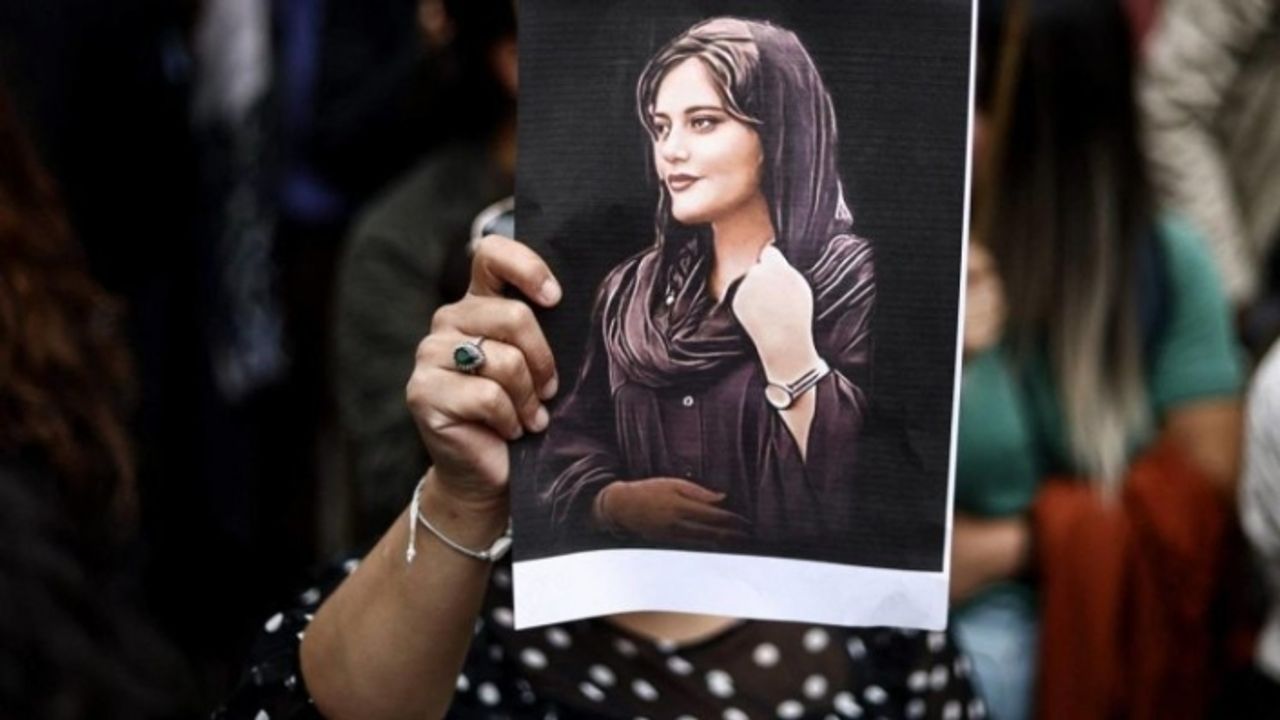 Rapor: İran’da 9 ayda bin 700 kişi tutuklandı