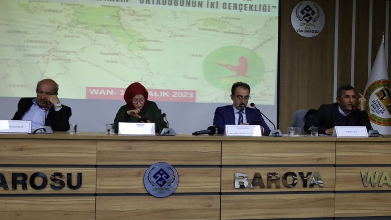 Van'da İslam ve Kürtler paneli: İslam'ın kadınlara verdiği hakları erkekler kısıtladı