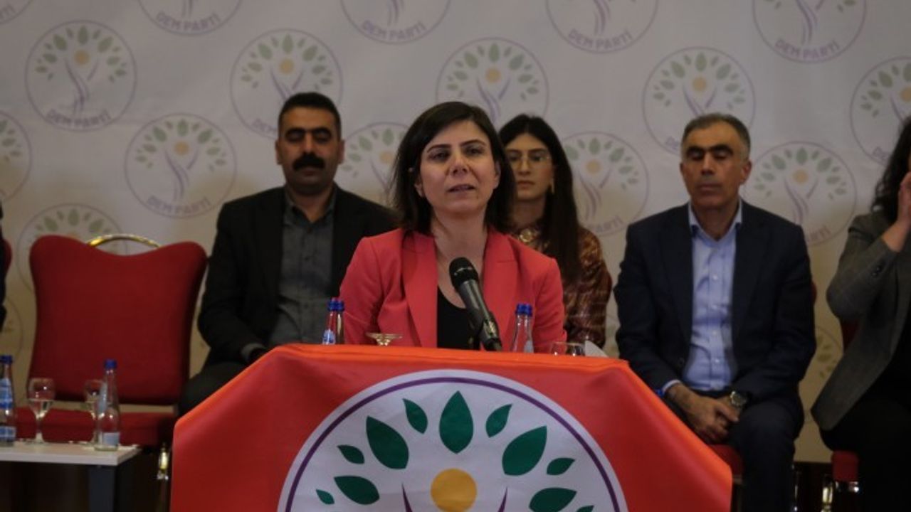 DEM Parti’nin Diyarbakır Büyükşehir kadın eşbaşkan adayı belli oldu