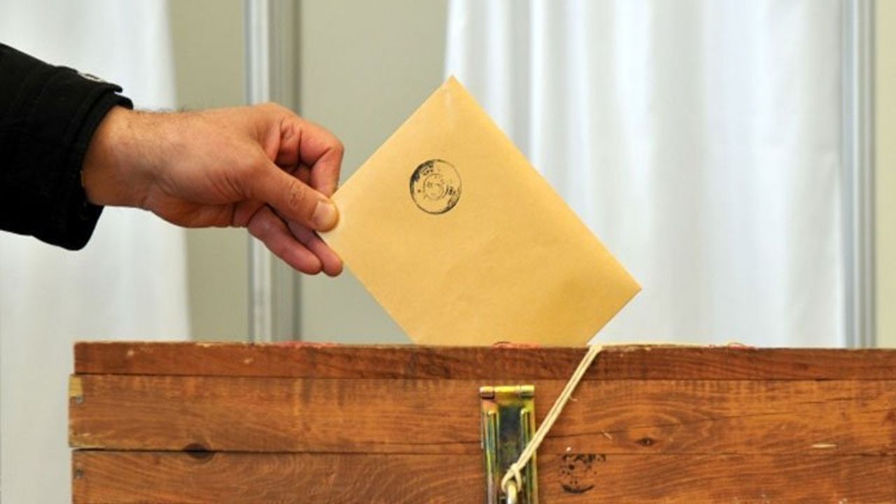 Yerel seçimler öncesinde birçok ilde 'seçmen taşıma' iddiaları