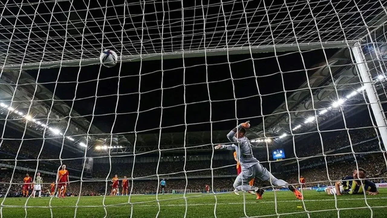 İstanbul Derbisi: Futboldan da Öte