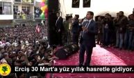 Erciş’te on binlerin katılımıyla Newroz kutlandı