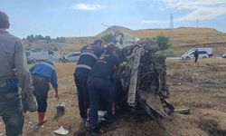 Van-Erciş karayolu üzerinde meydana gelen kazada 6 kişi yaralandı