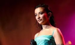 Şarkıcı Melike Şahin, "grammy.com"un prestijli Global Spin serisinde yer alan ilk Türk sanatçı oldu