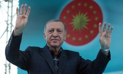 ‘Erdoğan’ın yeniden aday olmak için yargı darbesi dışında iki seçeneği var’