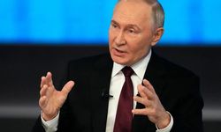 Putin: 'Türkiye, Kürt oluşumları Suriye sınırından uzaklaştırmak için operasyon düzenleyebilir'