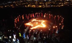 Van’da ilk Newroz ateşini kadınlar yaktı