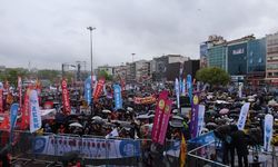 İstanbul 1 Mayıs mitingi son buldu: Demokratik toplum işçilerin mücadelesiyle mümkün