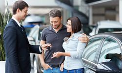Otomatik Vites Araba Nasıl Kullanılır? Konforlu Sürüşün Pratik Rehberi