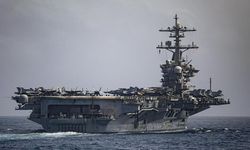 ABD’nin USS Carl Vinson Uçak Gemisi İran Yakınlarında Konuşlandı