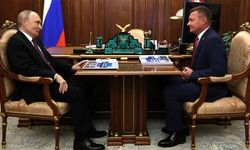 Putin'in bu sabah görevden aldığı ulaştırma bakanı aracında ölü bulundu