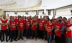 Van’da işten atılan işçilerden kayyım tepkisi: “Barışı sabote ediyorlar”