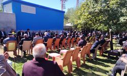 Ahmet Türk, Erciş’te saldırıda hayatını kaybeden kardeşlerin ailesini ziyaret ederek başsağlığı diledi