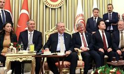 CHP lideri Özel: “O fotoğrafları Erdoğan çektirip servis ettirdi”