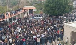 İHD: Suriye'de Alevi ve Ermeni halkına yönelik saldırılar endişe yaratıyor