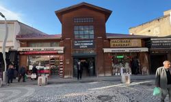 Van’da otlu peynir üretimi düşüyor: “Eskiden fakirlerin sofrasında peynir vardı; şimdi lüks"