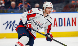 Çox məna daşıyan bir ad: Niklas Backstrom «Vaşinqton Kapitals» komandasının əsas ötürməsi və lideridir