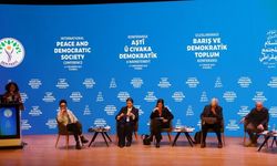 Demirtaş: Süreç parçalanma değil, onurlu birliği sağlayacak bir süreç Figen Yüksekdağ: Yeni bir dönemin kapıları açıldı