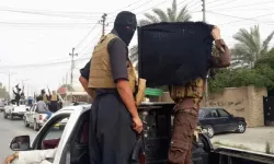 Bağdat, Suriye’den getirilen IŞİD’lilerin neden Irak’a nakledildiğini açıkladı
