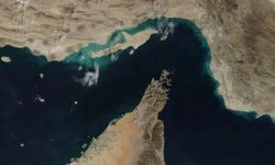 İran’dan Hürmüz Boğazı kararı: ABD ve İsrail bağlantılı gemilere geçiş yok