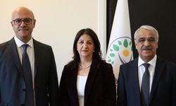 DEM Parti heyeti, Abdullah Öcalan ile görüşmek üzere İmralı’ya gitti