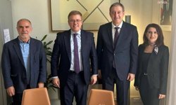DEM Parti heyeti Fransa'da diplomatik temaslarda bulundu