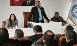 Çaldıran Belediyesi eşbaşkanları mahalle muhtarlarıyla sorun ve talepleri görüştü