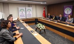 Özgür Özel yarın DEM Parti ile görüşecek