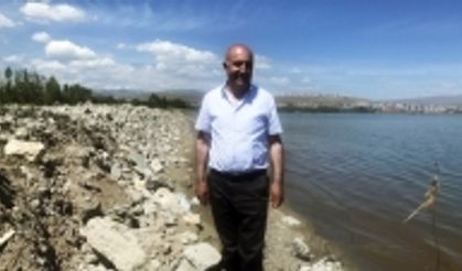 ÇEV-DER: Erciş Belediyesi Van Gölü'nü Kirleterek Suç İşliyor