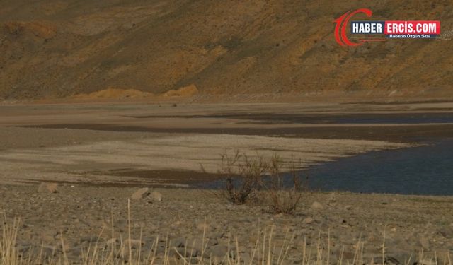 Van'da Zernek Barajı kuruma tehlikesiyle karşı karşıya