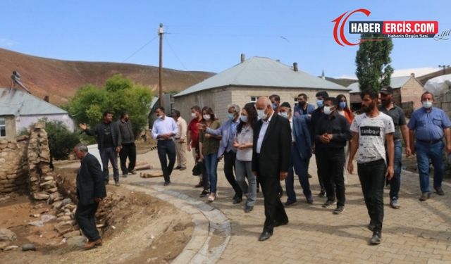 HDP'li heyetten Çaldıran’da sel bölgesine ziyaret