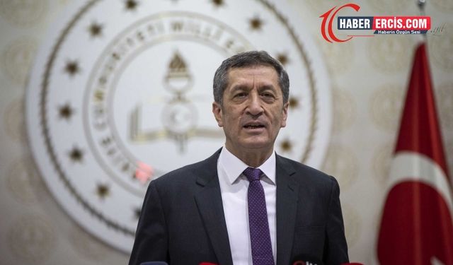 Milli Eğitim Bakanı Selçuk istifa etti