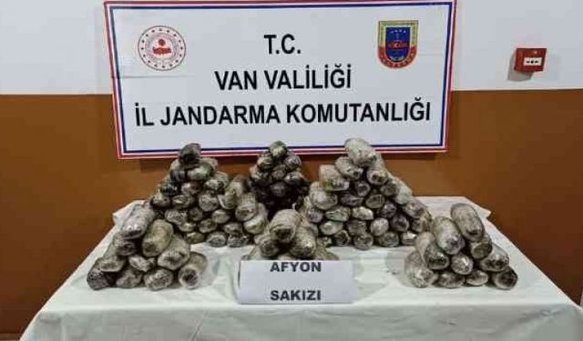Çaldıran'da 47 kilo Afyon Sakızı ele geçirildi