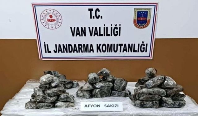 Çaldıran'da 33 kilo Afyon Sakızı ele geçirildi