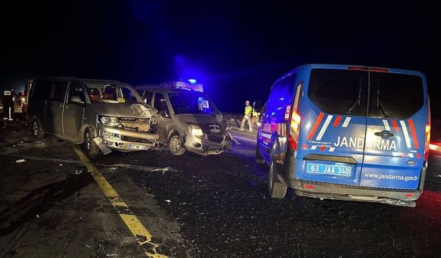 Siverek'te meydana gelen trafik kazasında 3 Ercişli genç hayatını kaybetti 11 kişi ise yaralandı