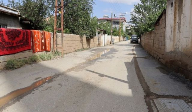 Van'da Kayyım yönetimine tepki: Sorunlarımız çözülmüyor!